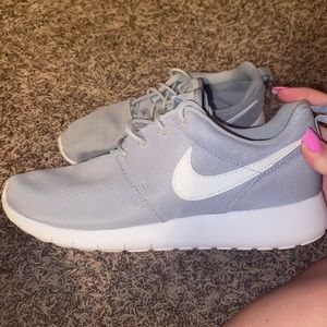 Grey Nike Roshes